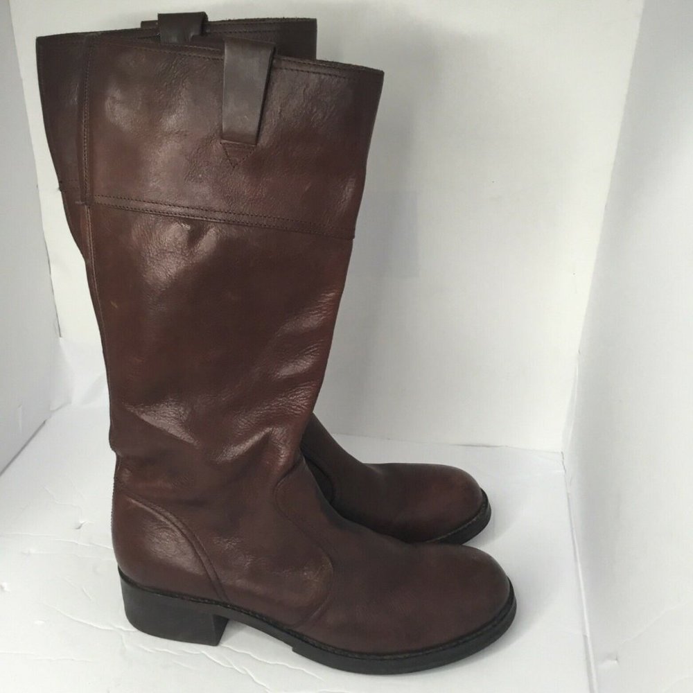 Elegant Brown Leather  Boots